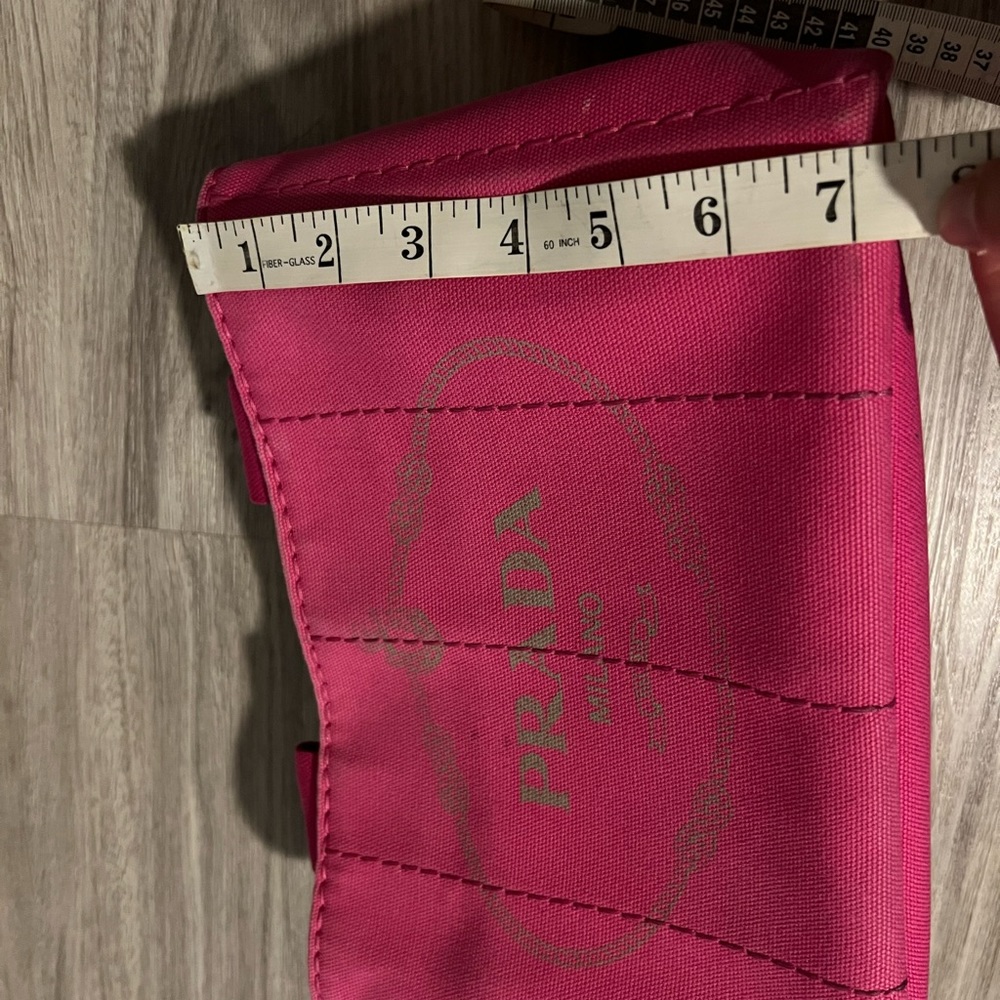 Small size authentic Prada canapa - Picture 5 of 17